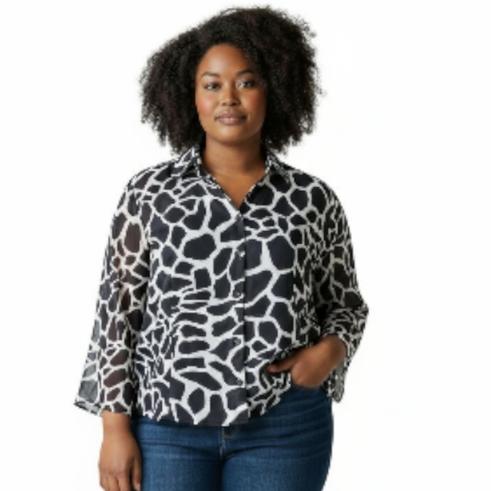 Kathy Che Animal print Button down top‎